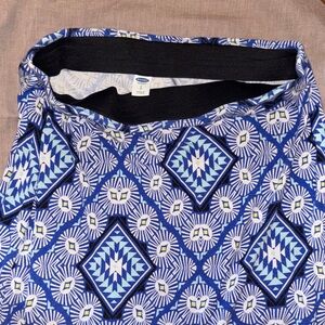 Old Navy Blue and White Patterned Skirt